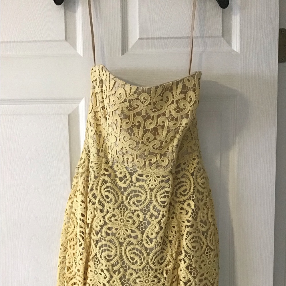 Allison Paris Yellow Lace Embroidered Dress Sz. 6.